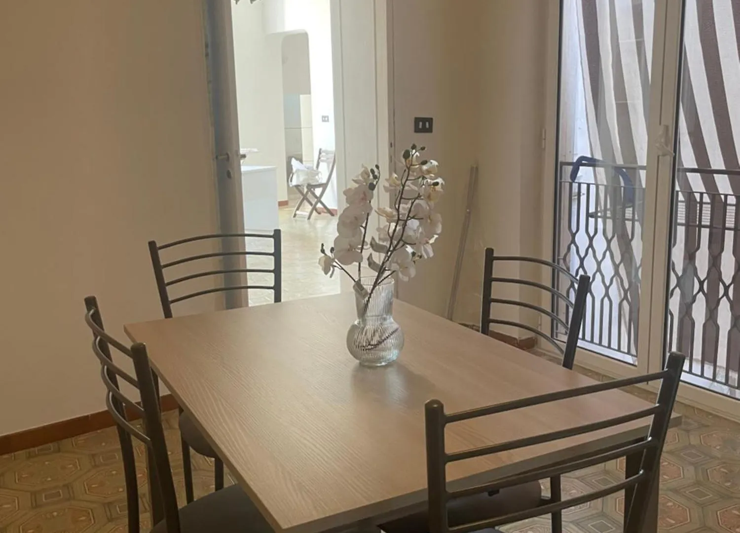 Dimora Pugliese Apartment Bari 0*,